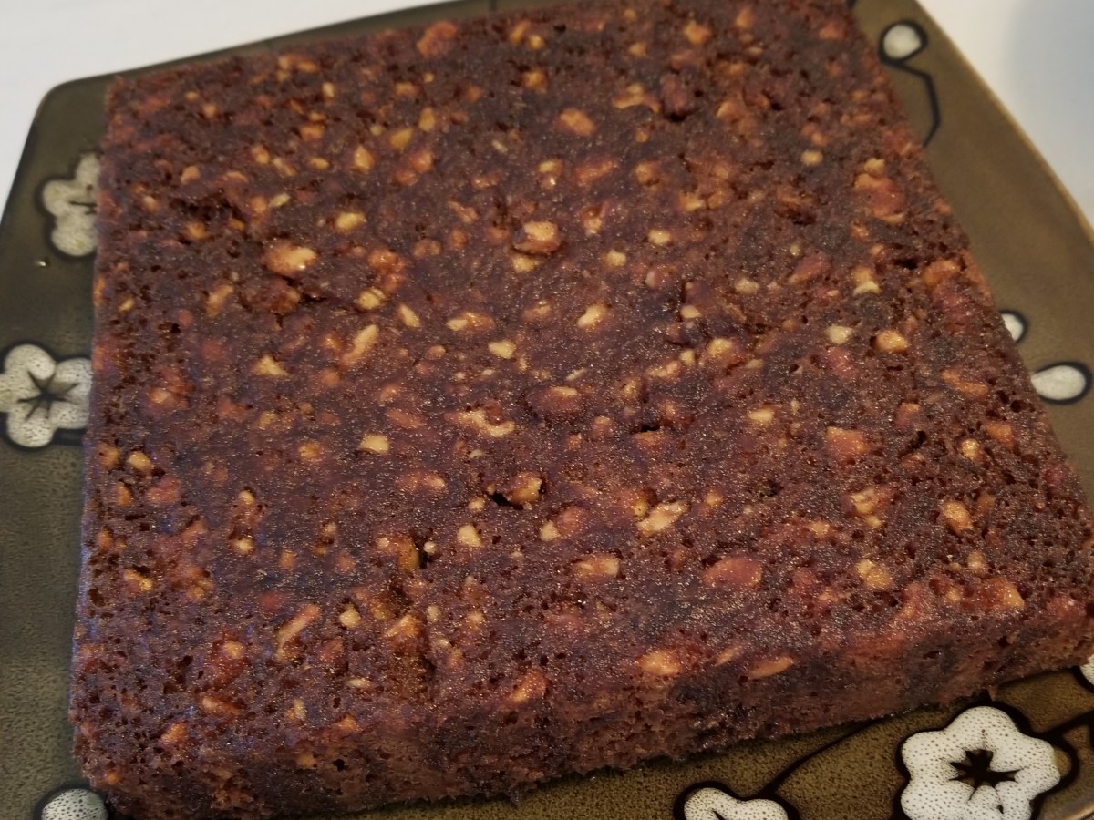 Cinnamon and Walnut Syrup&nbsp;Cake